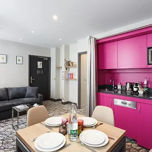 **** Hotel Serotel Opera Francia