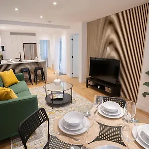 Apartment Modern 3br Close To Metro - Your Downtown Escape Montreal