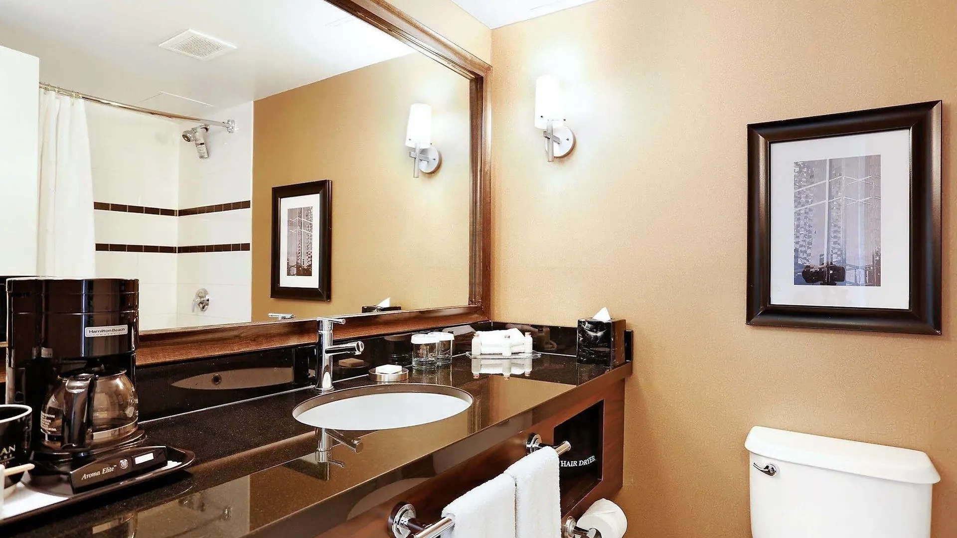 Sandman Signature Vancouver Airport Hotel & Resort Richmond